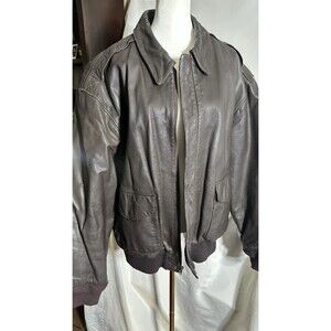 Air Force Black Leather Bomber Jacket Size XL - Vintage